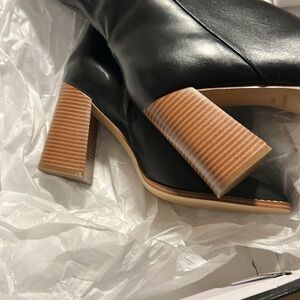 “NEW WITH BOX” NINE WEST BOOTS 9.5